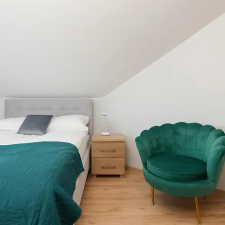 Comfortable Near The Baltic Sea By Renters Apartament